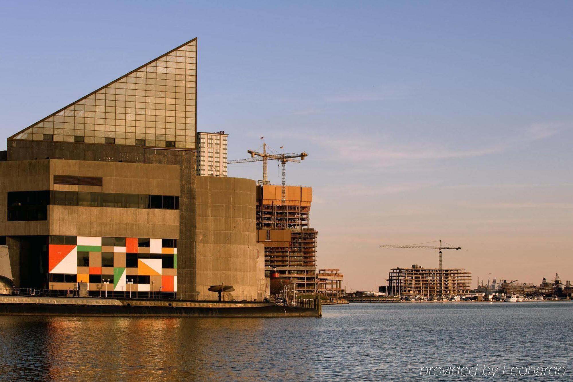 Hampton Inn&Suites Baltimore Inner Harbor Exterior foto